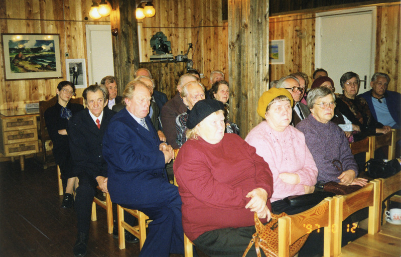 Mälestusõhtu E. Erilt 70. a sünnist, Iisaku muuseumi kaminasaalis