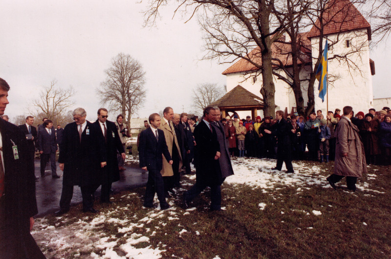 Rootsi kuninga külaskäik, Purtse lossi juures