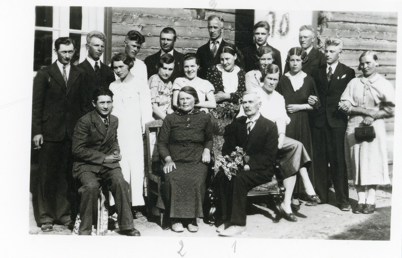 Metsküla ÜENÜ liikmeid ja seltskonnategelasi ca 1932. a Daniel Reisberg