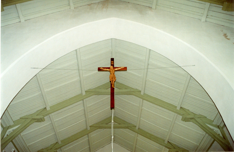 Iisaku kiriku sisevaade