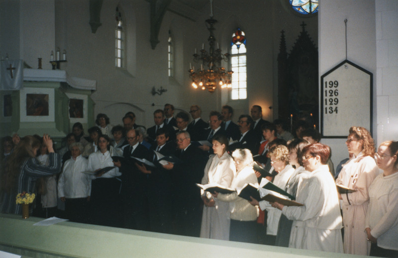 Segakoor "Koit" 17.mai 1997.a. Iisaku kirikus