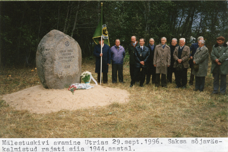 Mälestuskivi avamine Utrias 29. sept. 1996.a.