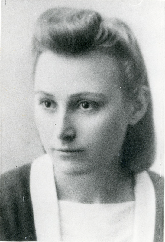 Metsküla ÜENÜ liikmeid ja seltskonnategelasi ca 1932. a ... Voormantsik