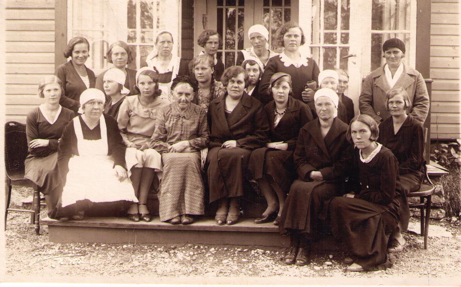 Konju perenaisteselts, 1935.a.
