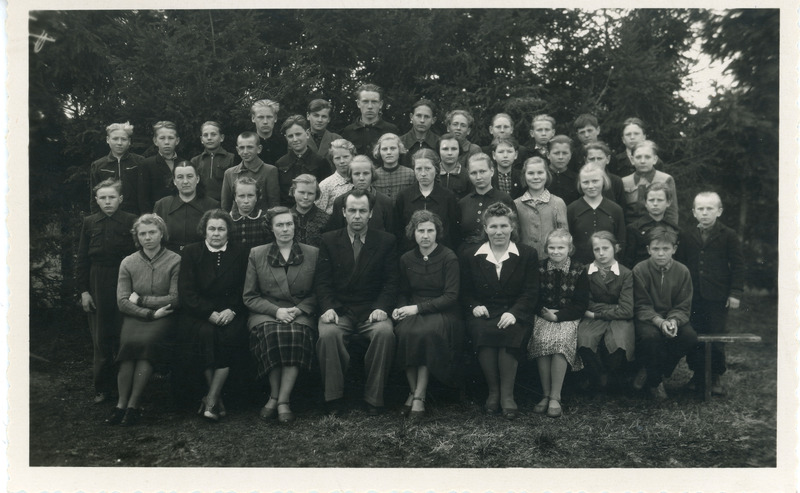 Iisaku kooli õpilased ja õpetajad, 1958.a