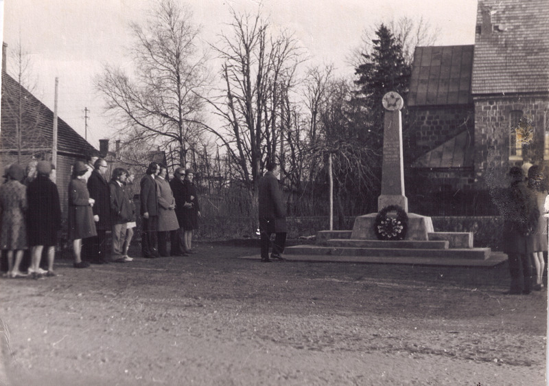 Kultuuripäevad, Avinurmes ausamba avamine.