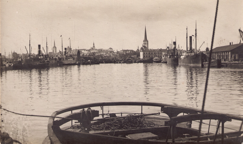 Vaade Tallinnale sadama poolt