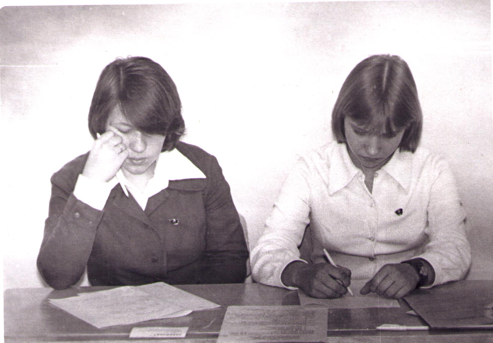 Komsomoli org. aruandekoosolekust Iisaku Keskkoolis, 1978. a