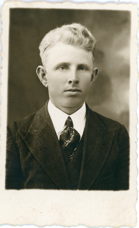 Metsküla ÜENÜ liikmeid ja seltskonnategelasi ca 1932. a Robert Reisberg