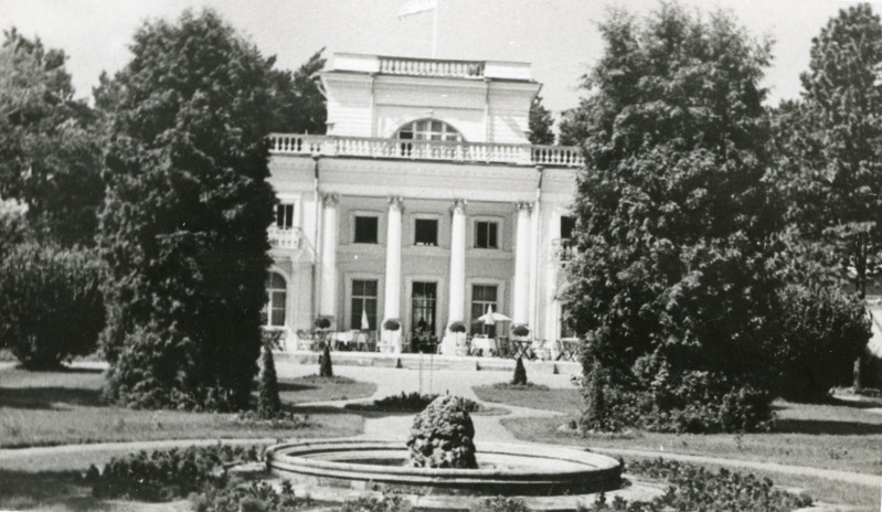 Pilk minevikku. Narva-Jõesuus Villa "Capriccio"