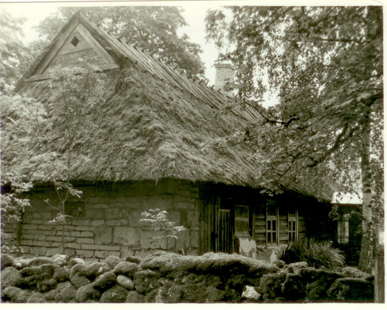 Roogkatusega maja 50-60-ndatel