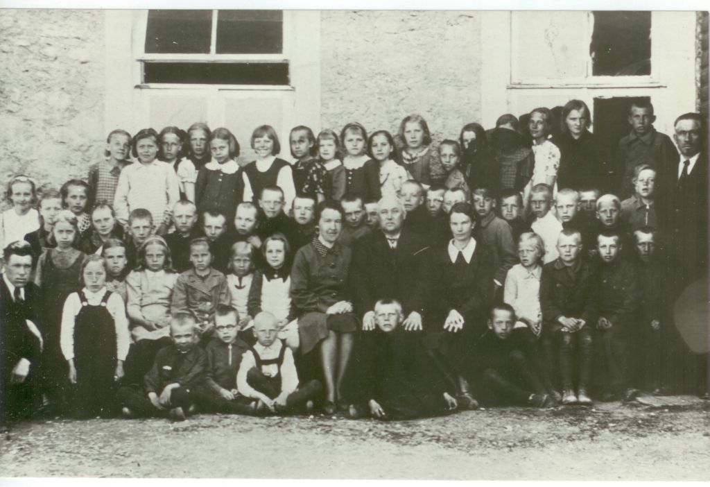 Hellamaa algkool 1940.a.
