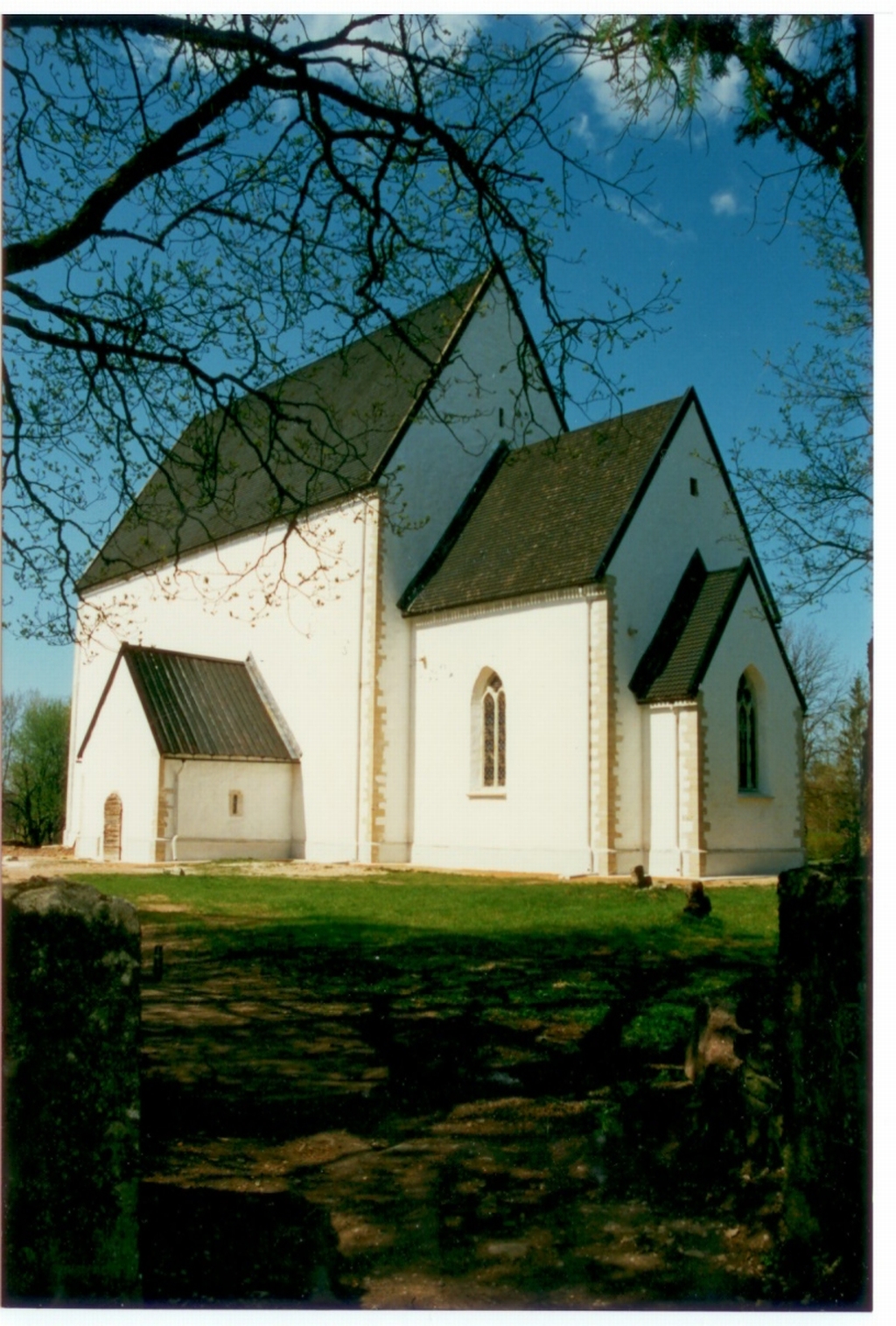 Muhu Katariina kirik