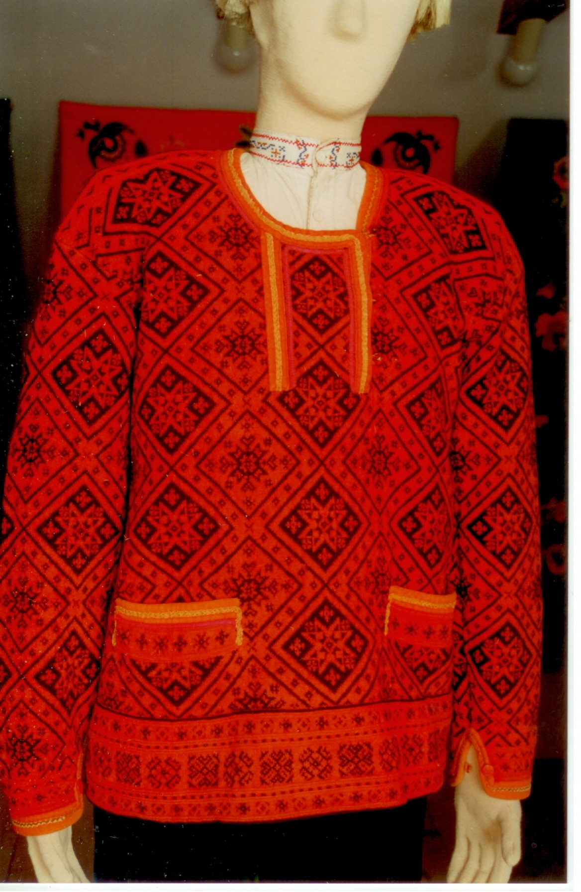 Muhu mehe kampsun
