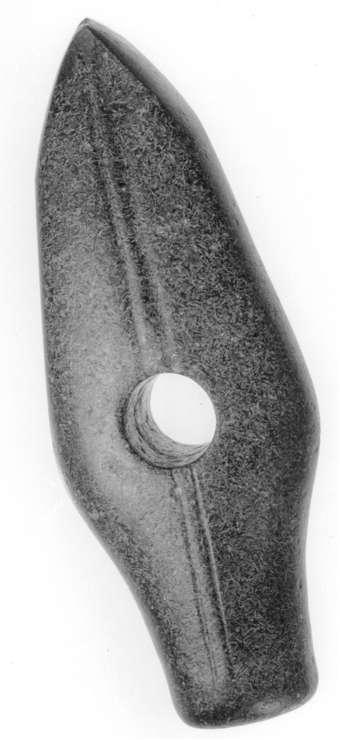 Külasemast leitud kivikirves