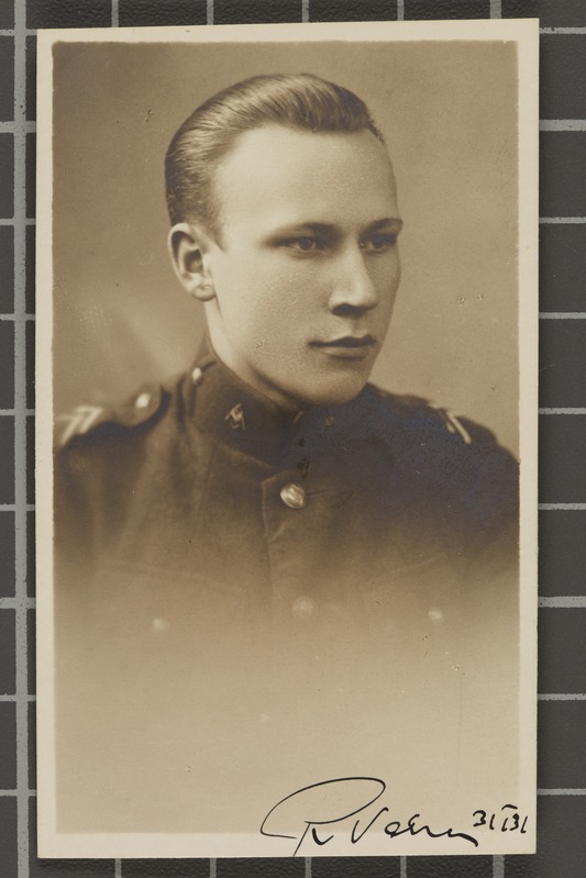 Sõjakooli lõpetaja R. Vaher