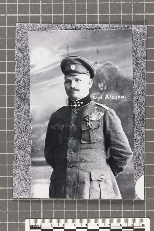 Kpt Peeter Ainson. Lr Sr nr 3 sihtur.
