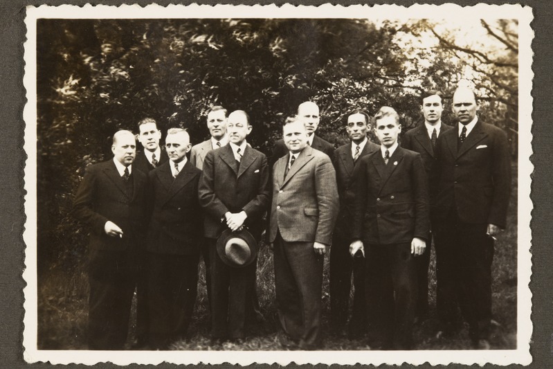 Sõjaväe Majandusühisuse liikmed