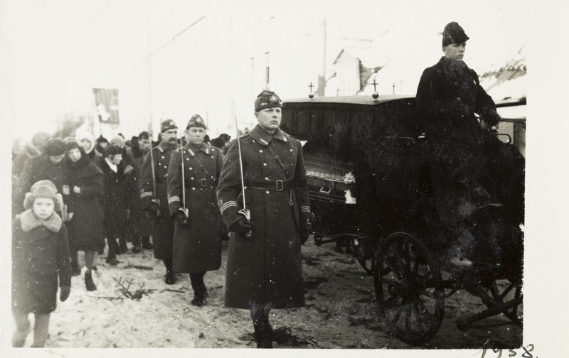 Foto albumis kapten Jaan Normet