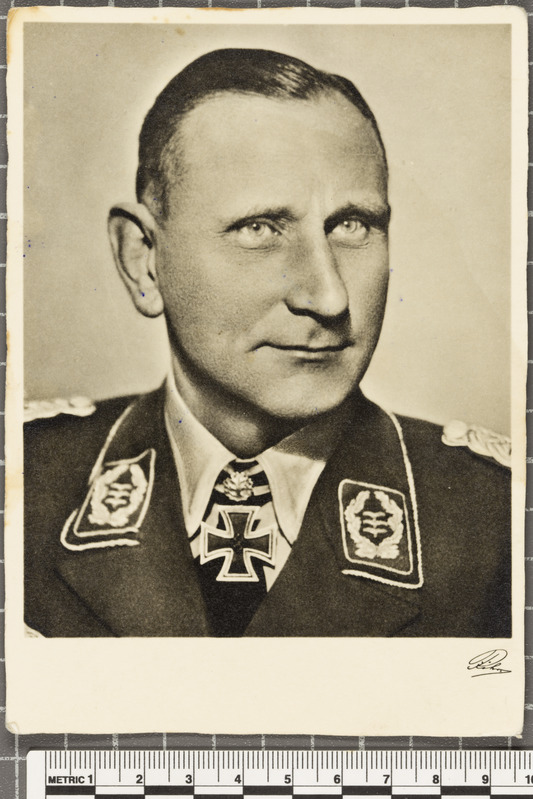 Oberst Oskar Dinort