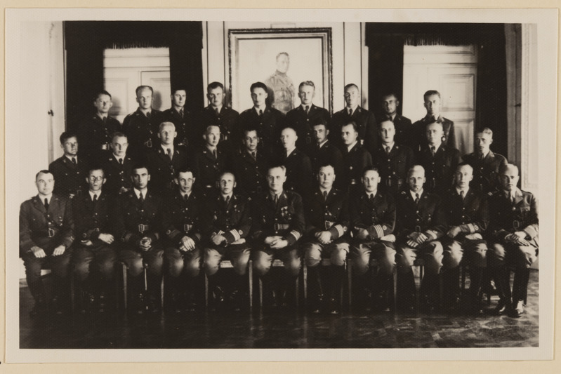 Suurtüki- ja pürotehnikaklassi lipnike ülendamine nooremleitnantideks