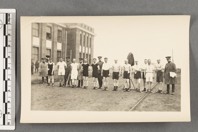 5. Jalaväerügemendi ajateenijad jooksmas