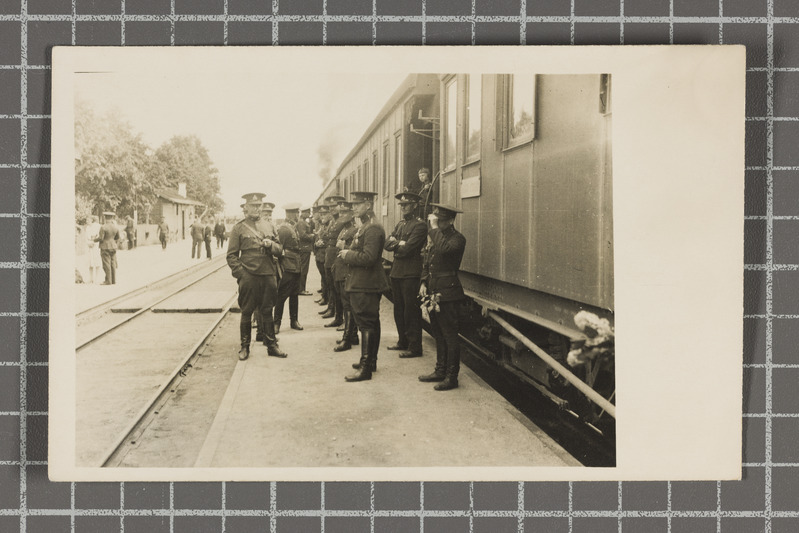 Pataljoni ja kompaniiülema kursus läbisõidul Tapa jaama ees 1931. a. suvel taktikalisel väljasõidul