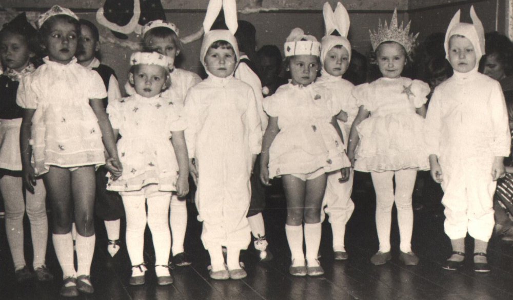 Iisaku sovhoosi lasteaia nääripidu 1965?