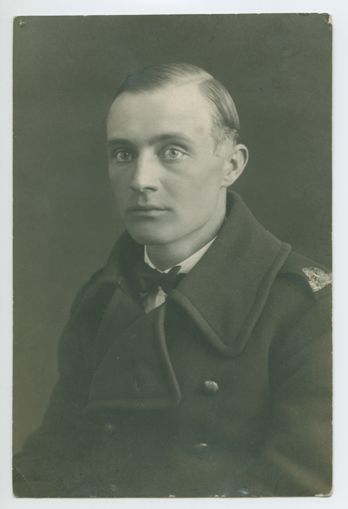 portreefoto, Rudolf Wiitman(n) mereväe vormis