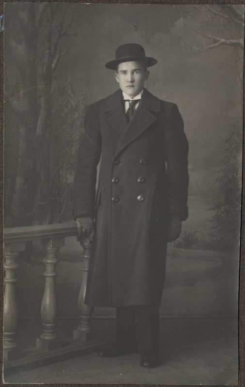 Portreefoto perekond Kolumbuse albumist