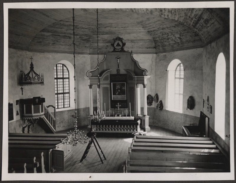 Vaade altarile, foto Hermann Tõnissoo perealbumist