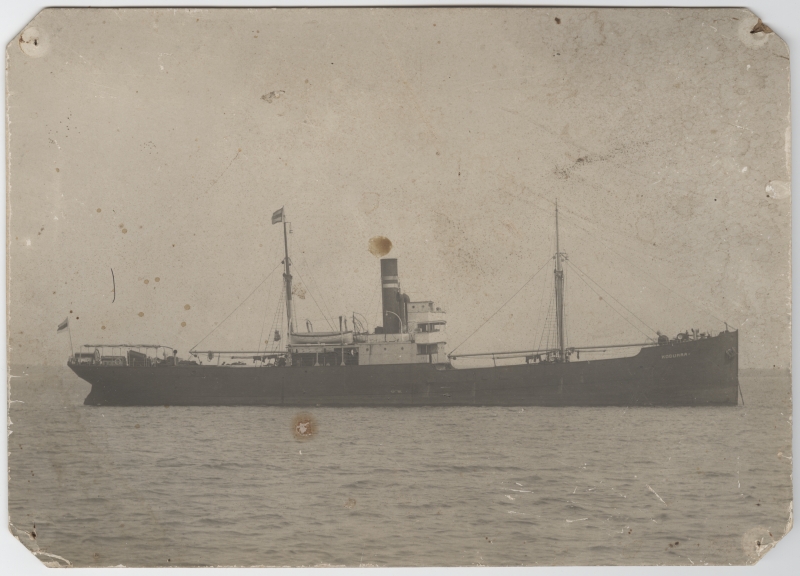 Kaubaaurik "Kodumaa" merel