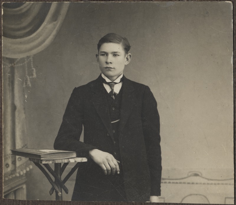 Portreefoto perekond Kolumbuse albumist