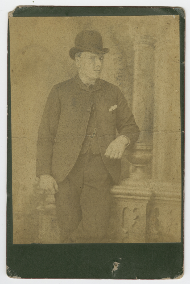 Purjelaeva tüürimees Jaan Grepp New Yorgis