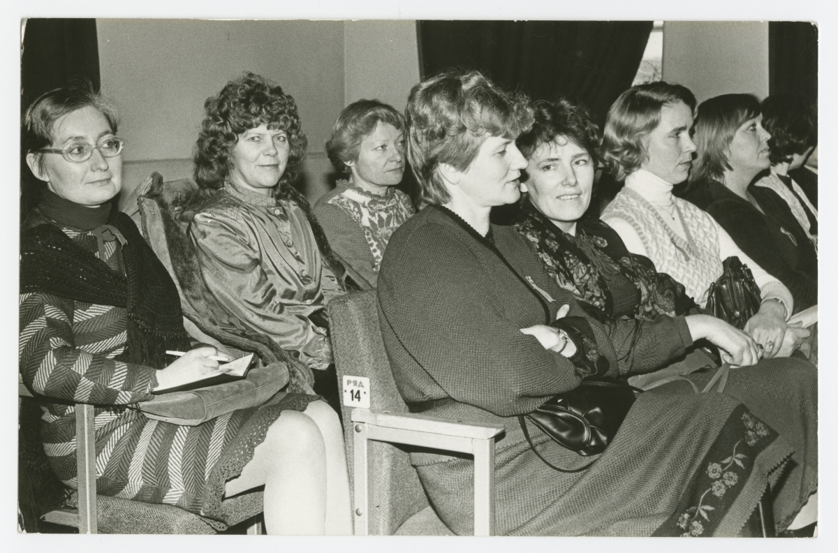 Eesti Riikliku Meremuuseumi 50. aastapäevale pühendatud teaduskonverents Tallinna Mereklubis (Uus-Sadama 14) : vaade saali.
30.01.1985