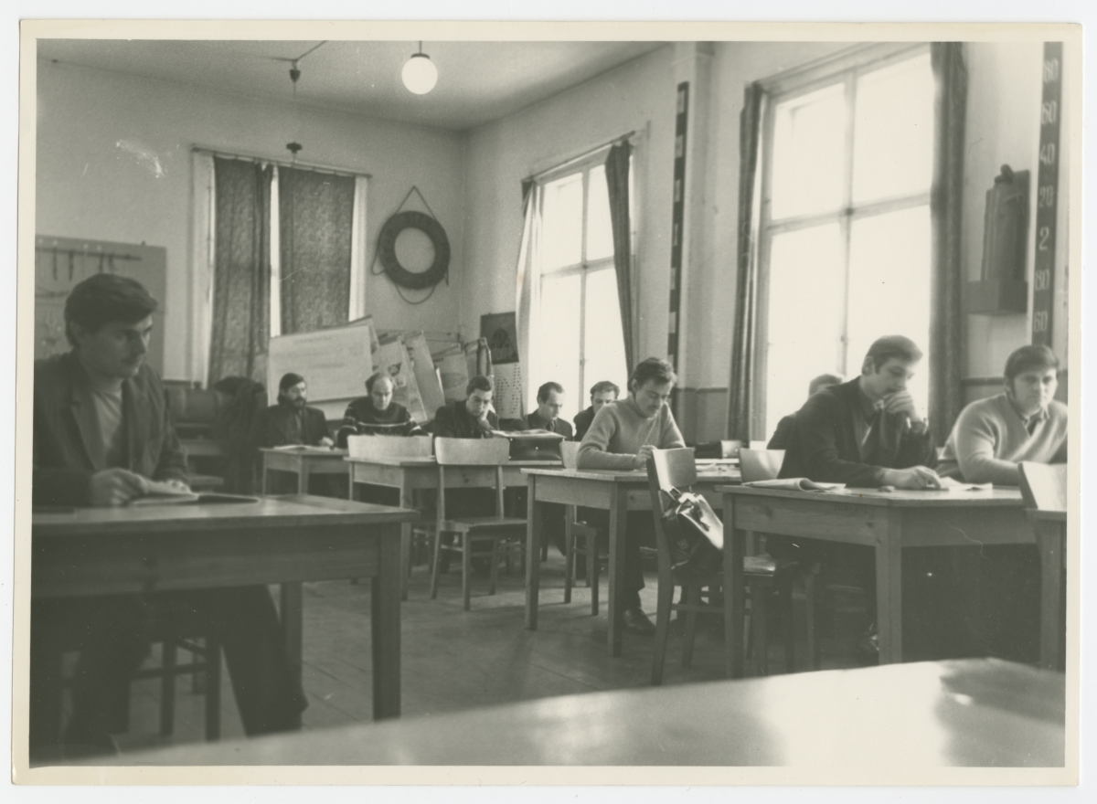 Vaade Pärnu Õppekursuste Kombinaadi õppetunnile klassis