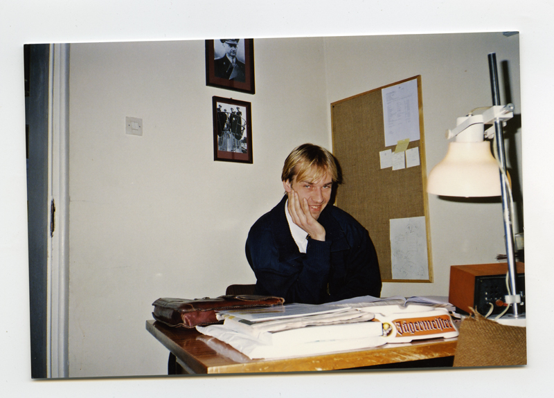 Meremuuseumi majandusjuhataja Tiit Einberg oma töölaua taga