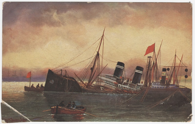 Uppuv aurulaev ja päästepaadid