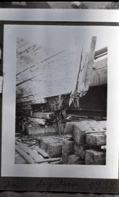 4-mastiline barkantiin "Tormilind" Tallinna sadama ujuvdokis pärast avariid: vöörtäävi vigastused