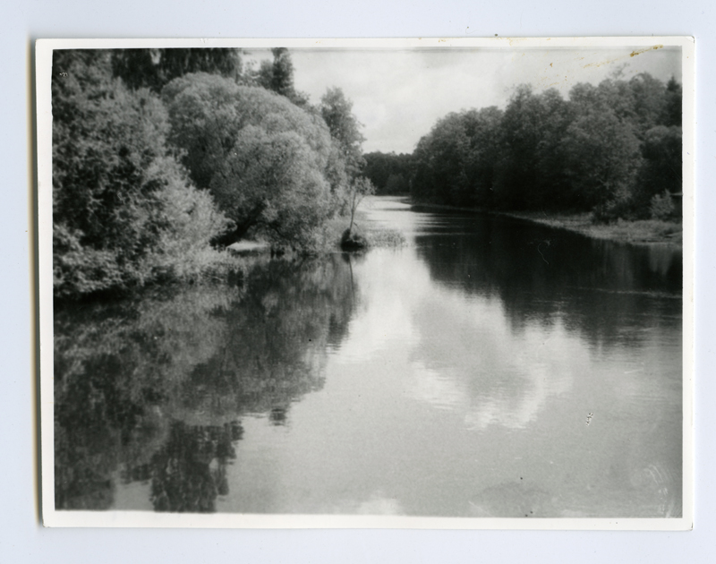 Viljandi maakond, Tarvastu vald, Suislepa sadamakoht Õhne jõel Suislepa mõisa juures.
08.08.1995