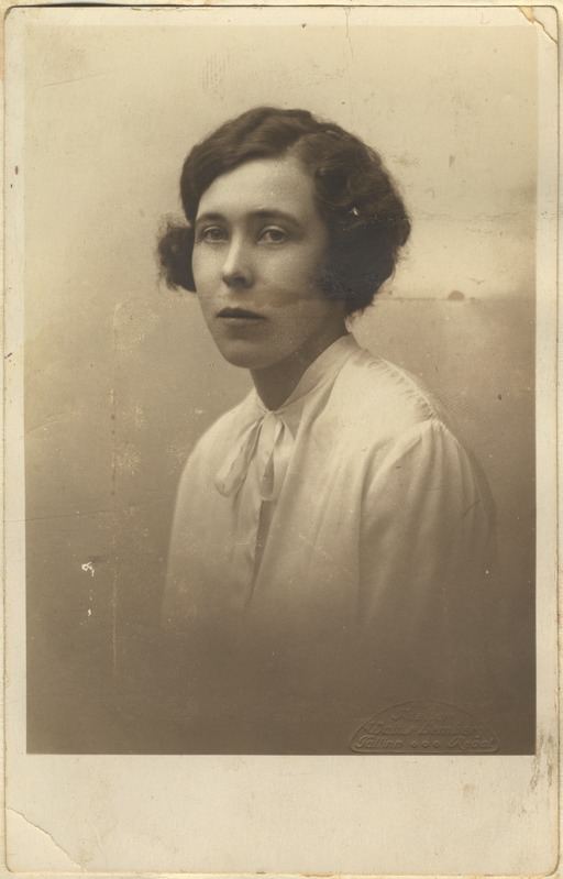 Andrei Eriksoni õde Julia Erikson