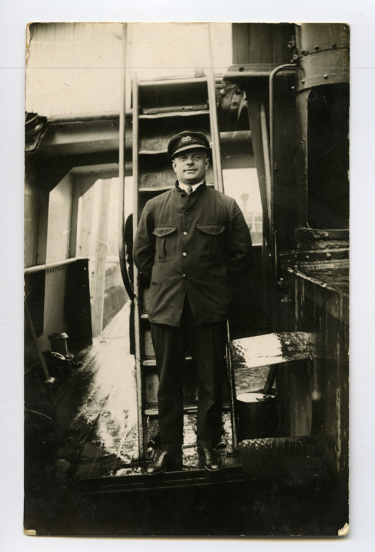 Jaagup Borkman aurulaeval "Kustas"