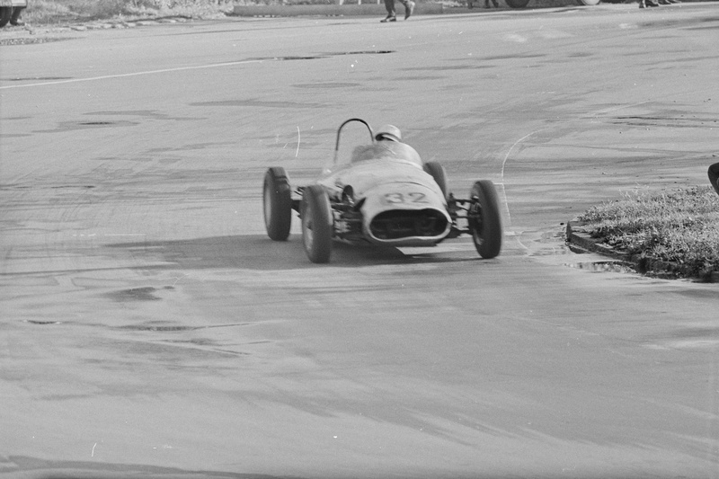 Autod, 1967-1968