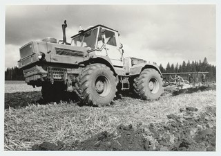 Raikküla kolhoosi sügiskünd