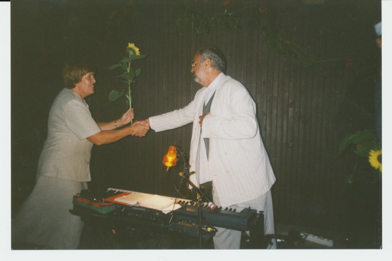 Lilled Alari Tammele