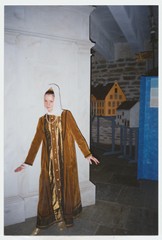 Etendus Narva muuseumis. Keskaja neiu