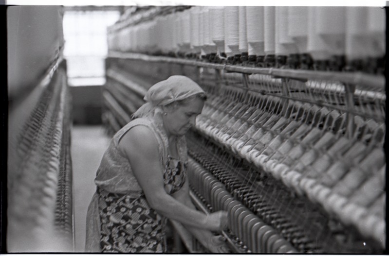 Veera Petrova,  Vana ketrusvabriku ketraja tsehhis