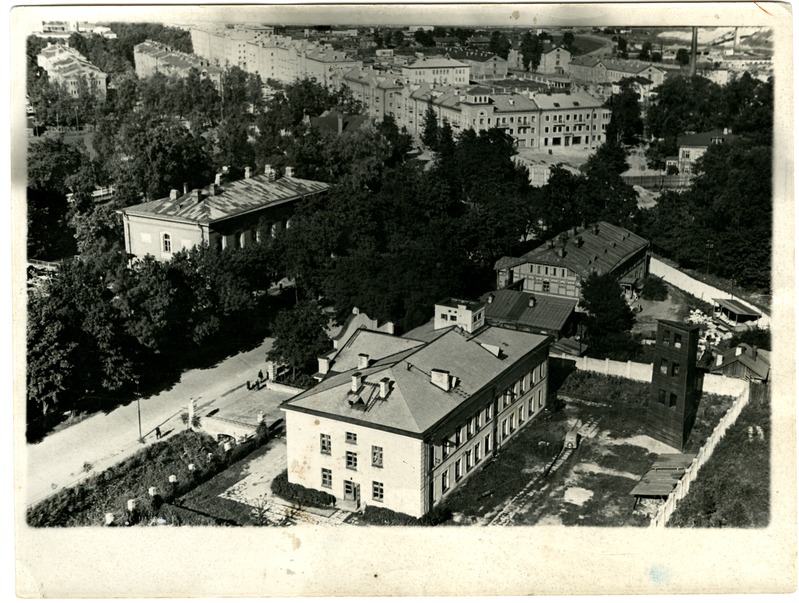 Narva, vaade Kreenholmi  elamurajoonile ülalt