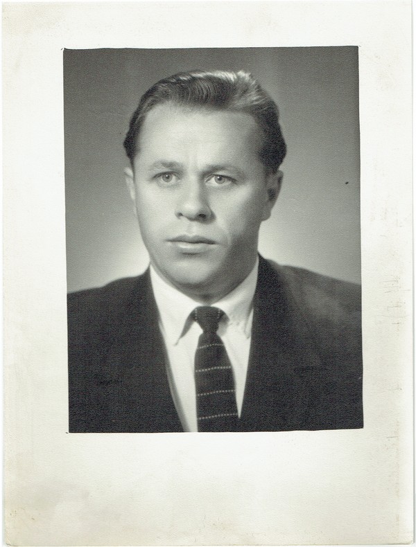 Mihhail Krutilov, Vana ketrusvabriku eesrindlane, portree