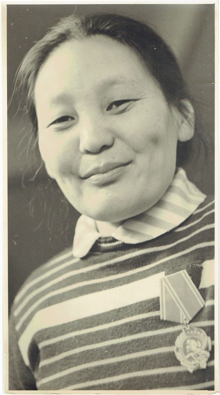 Lidia Kim, Vana ketrusvabriku eesrindlane